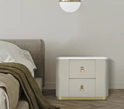 Comodino Christov, 60x40 h47 cm, Crema e Oro<Dmora Clearance