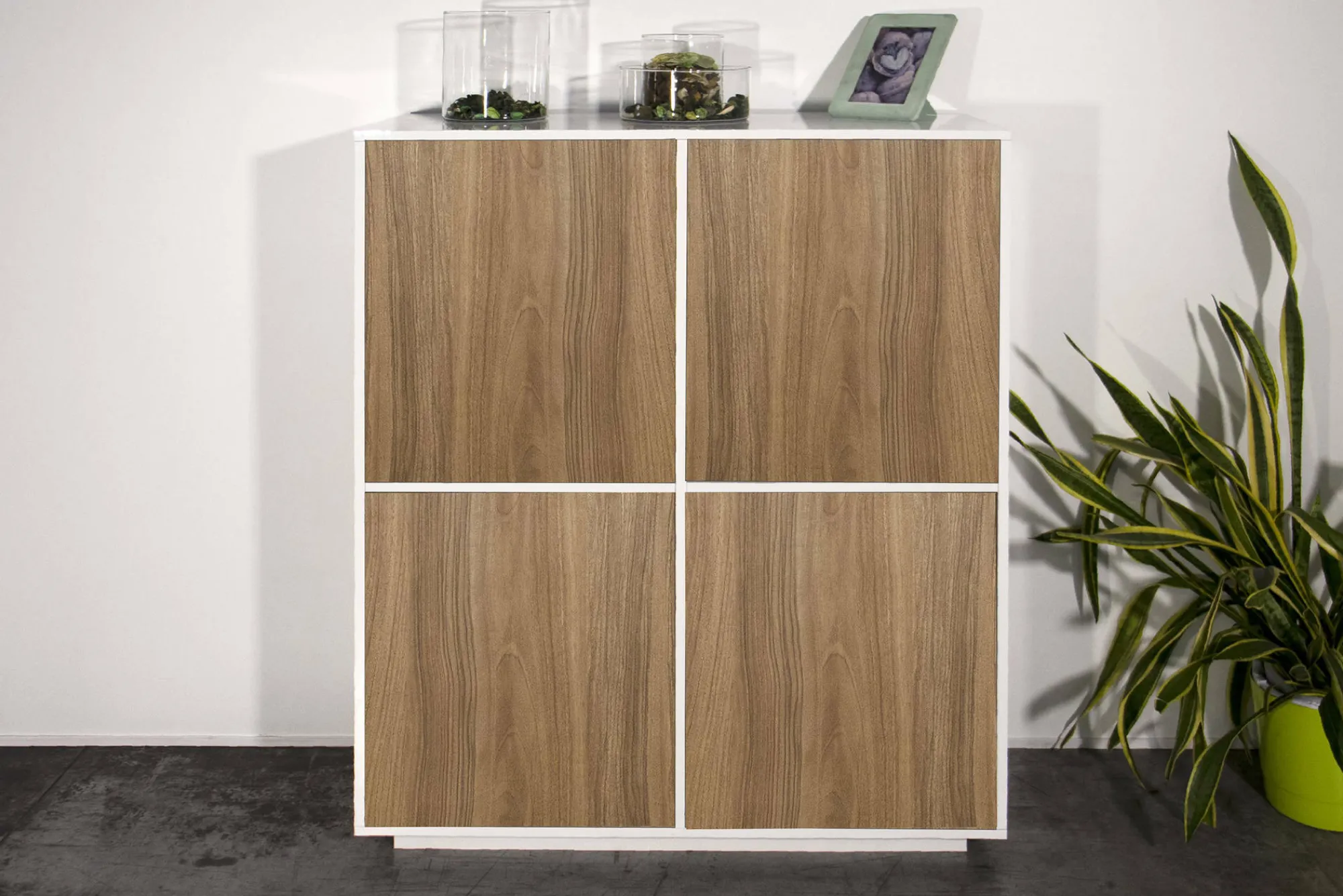 Credenza Ara, cm 100x41h126, Bianco lucido e Noce<Dmora Outlet
