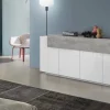 Credenza Discordia, cm 200x45h86, Bianco lucido e Cemento<Dmora New
