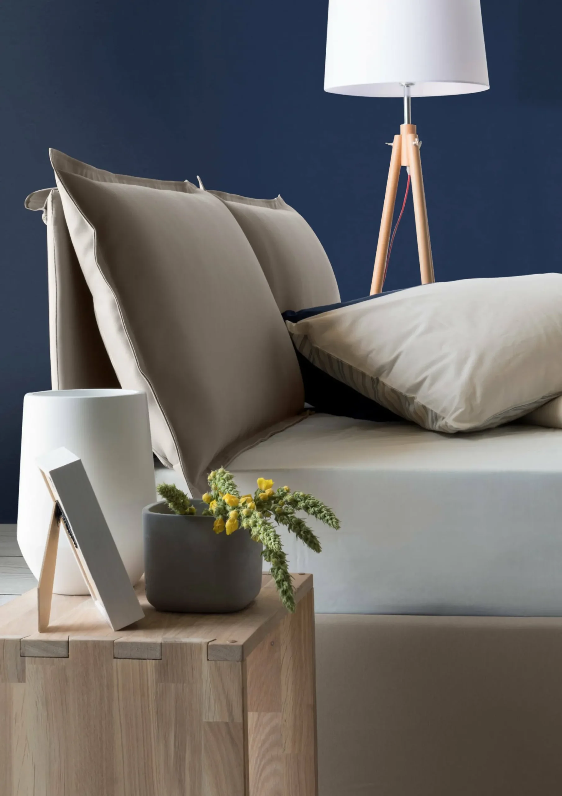 Letto alla francese Dgnahor, adatto per materasso Cm 140x200,<Dmora Online
