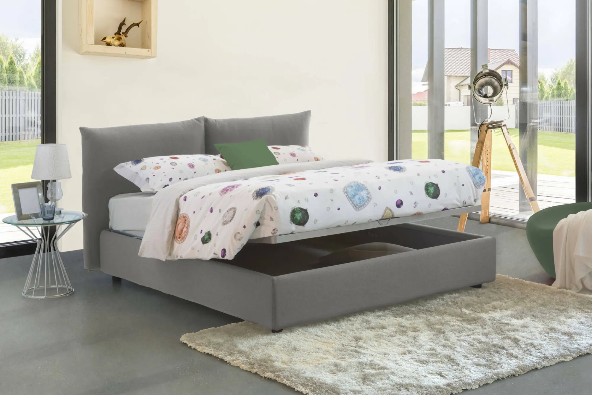 Letto matrimoniale Aghineo, adatto per materasso Cm 160x200,<Dmora Sale
