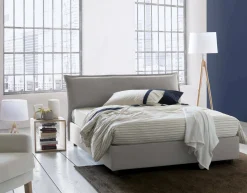 Letto matrimoniale Apaia, adatto per materasso Cm 160x200,<Dmora Sale