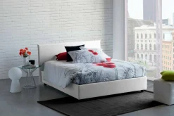 Letto matrimoniale Arcan, adatto per materasso Cm 160x200,<Dmora Sale
