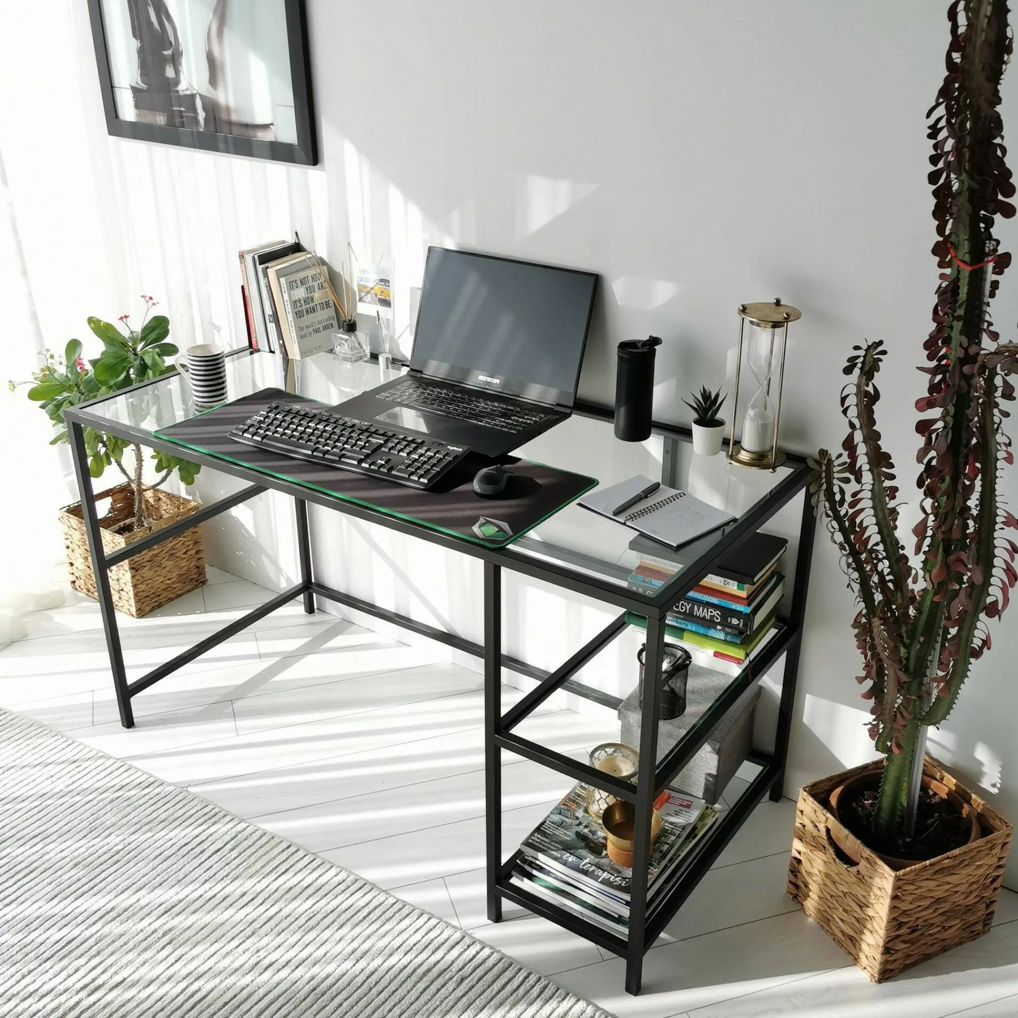 Scrivania Ameglia, 130x60h75 cm,<Dmora Discount