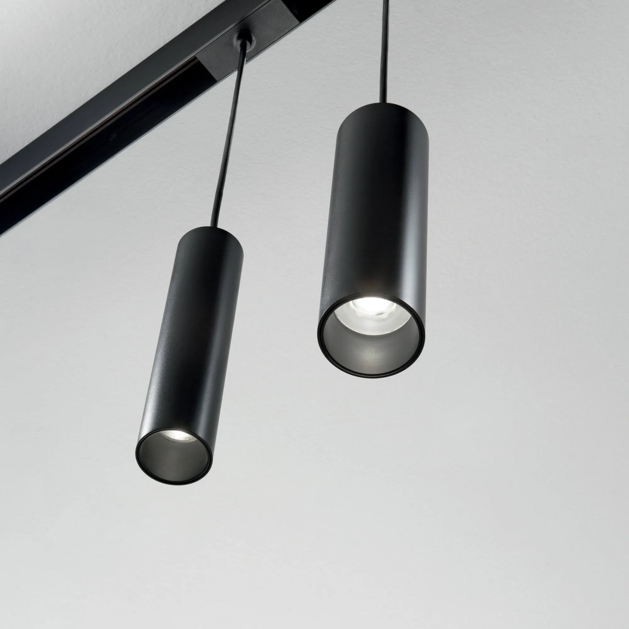 Sistema luce binario ARCA PENDANT 21W 4000K BK, 11 x 7 x h61 cm,<Dmora Flash Sale