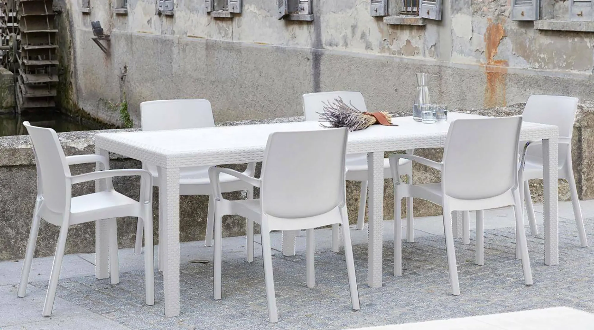 Tavolo da esterno Abbaviva, 150/220x90h72 cm,<Dmora New