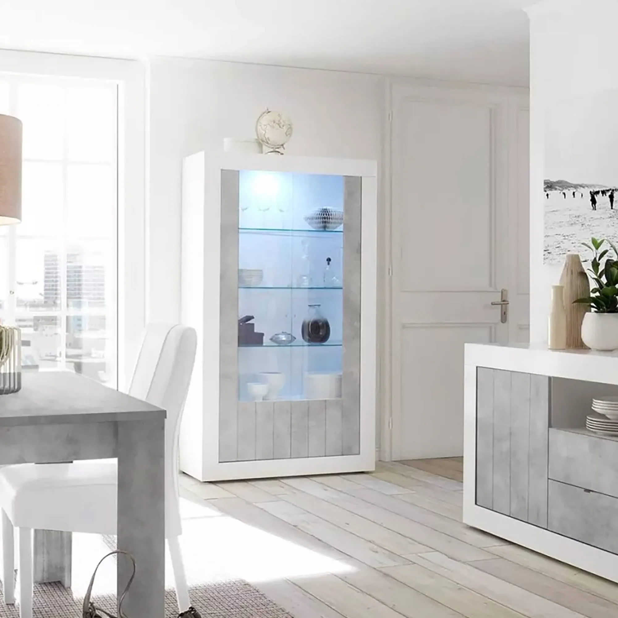 Vetrina Dporzingi, 110x42 h190 cm, Bianco lucido e Cemento<Dmora Online